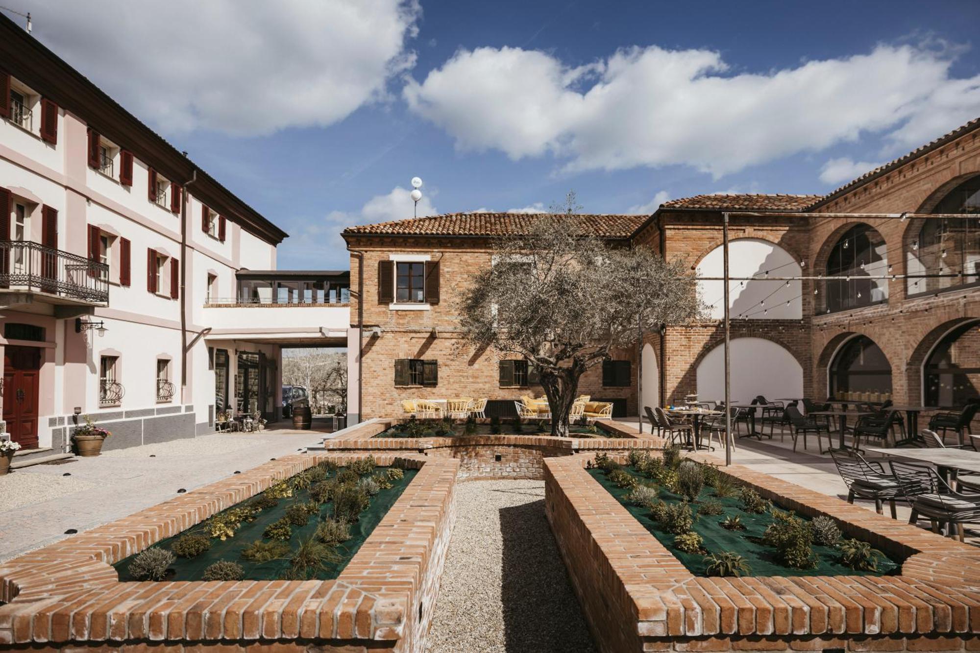 Relais Almaranto Hotel Calamandrana Exterior foto